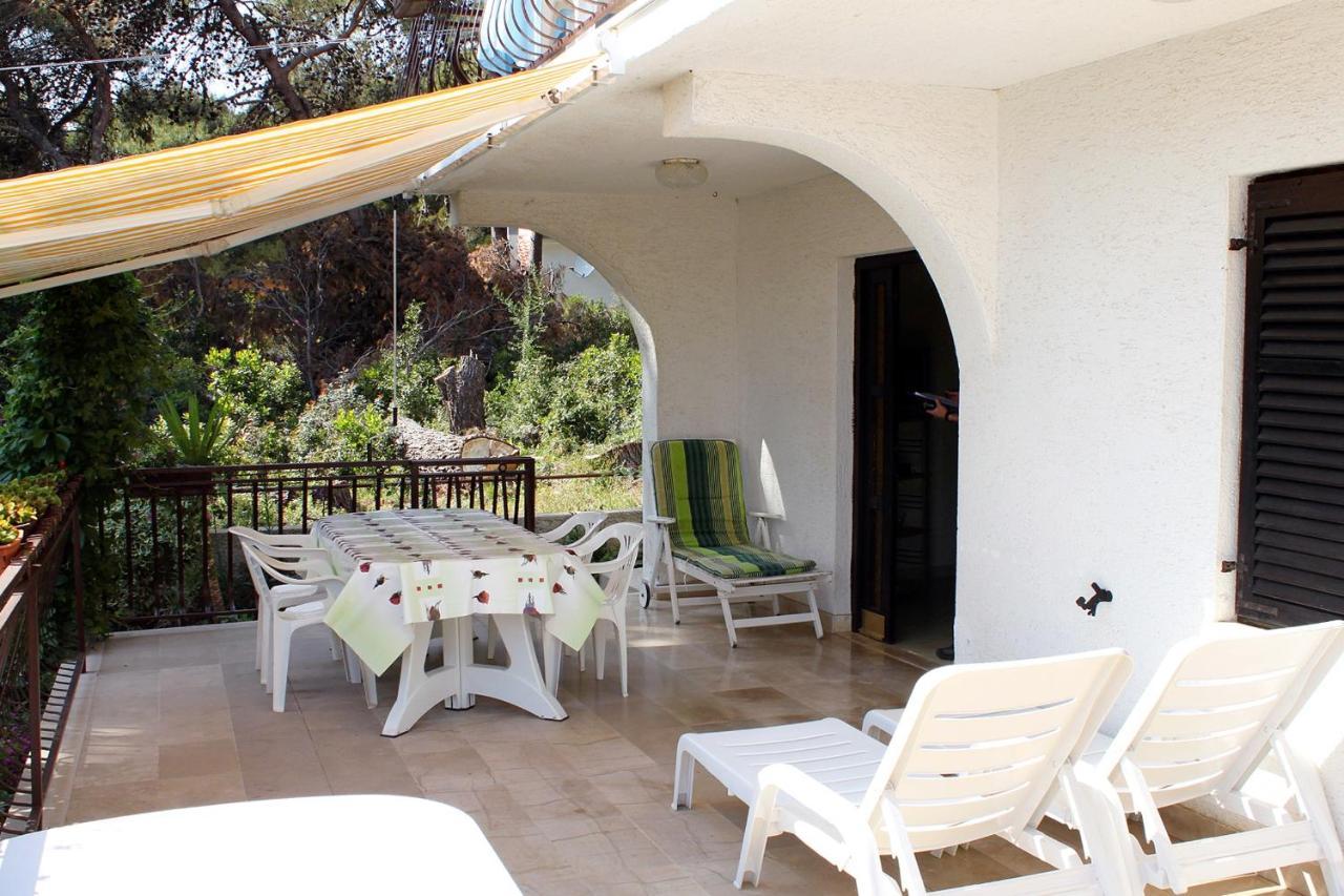 Apartments By The Sea Brgulje, Molat - 6241 Luaran gambar